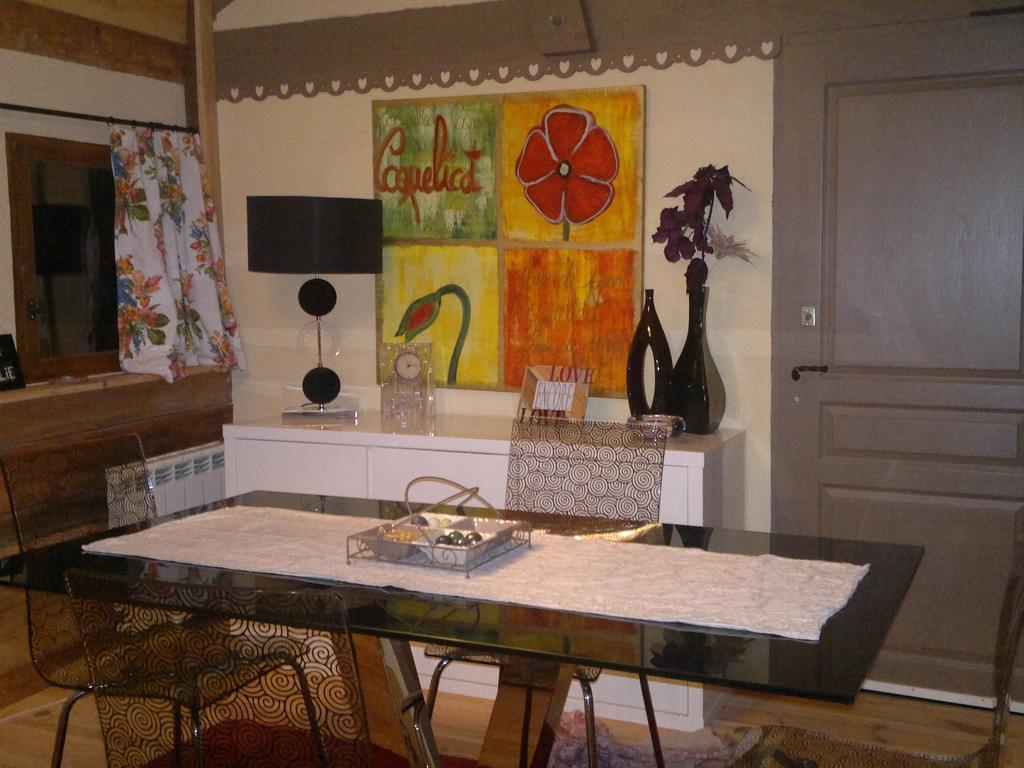 La Rolandiere Faverges-de-la-Tour Habitación foto